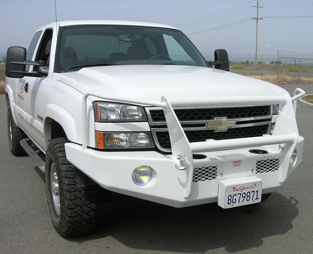 Reunel Extreme Duty Winch Truck Bumpers for Chevy and GM